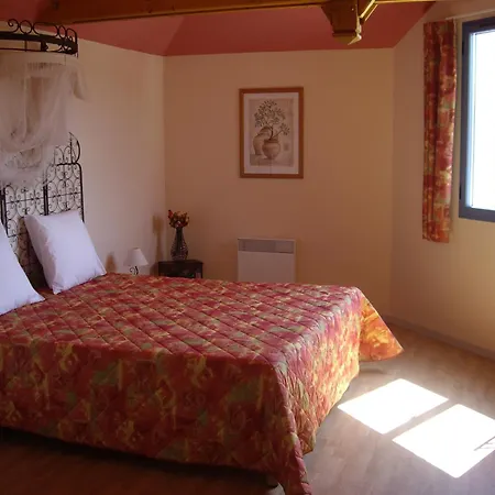 Domaine La Terrasse Des Oliviers Konukevi