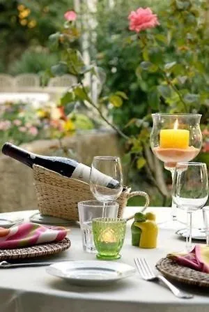 Konukevi Domaine La Terrasse Des Oliviers Mansigné